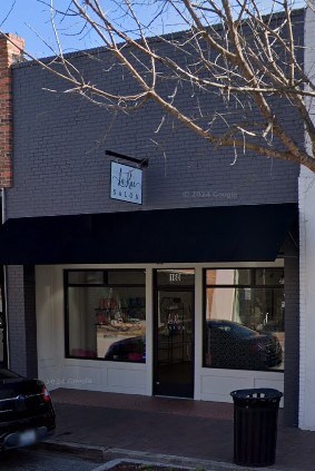 La Rue Salon Company Image